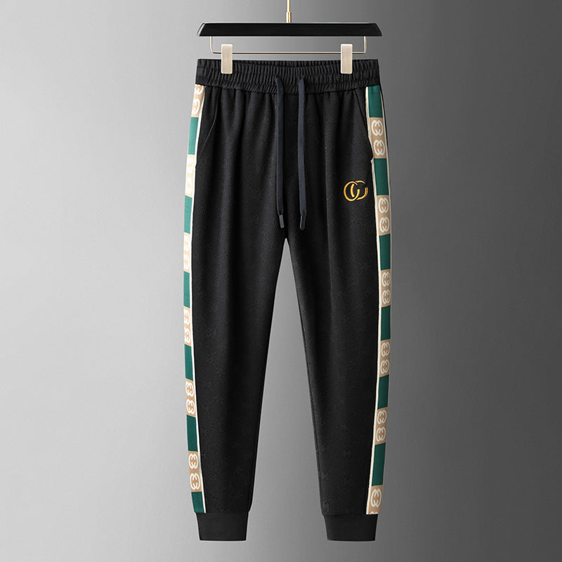 Quần jogger thêu chỉ nổi nam H072132